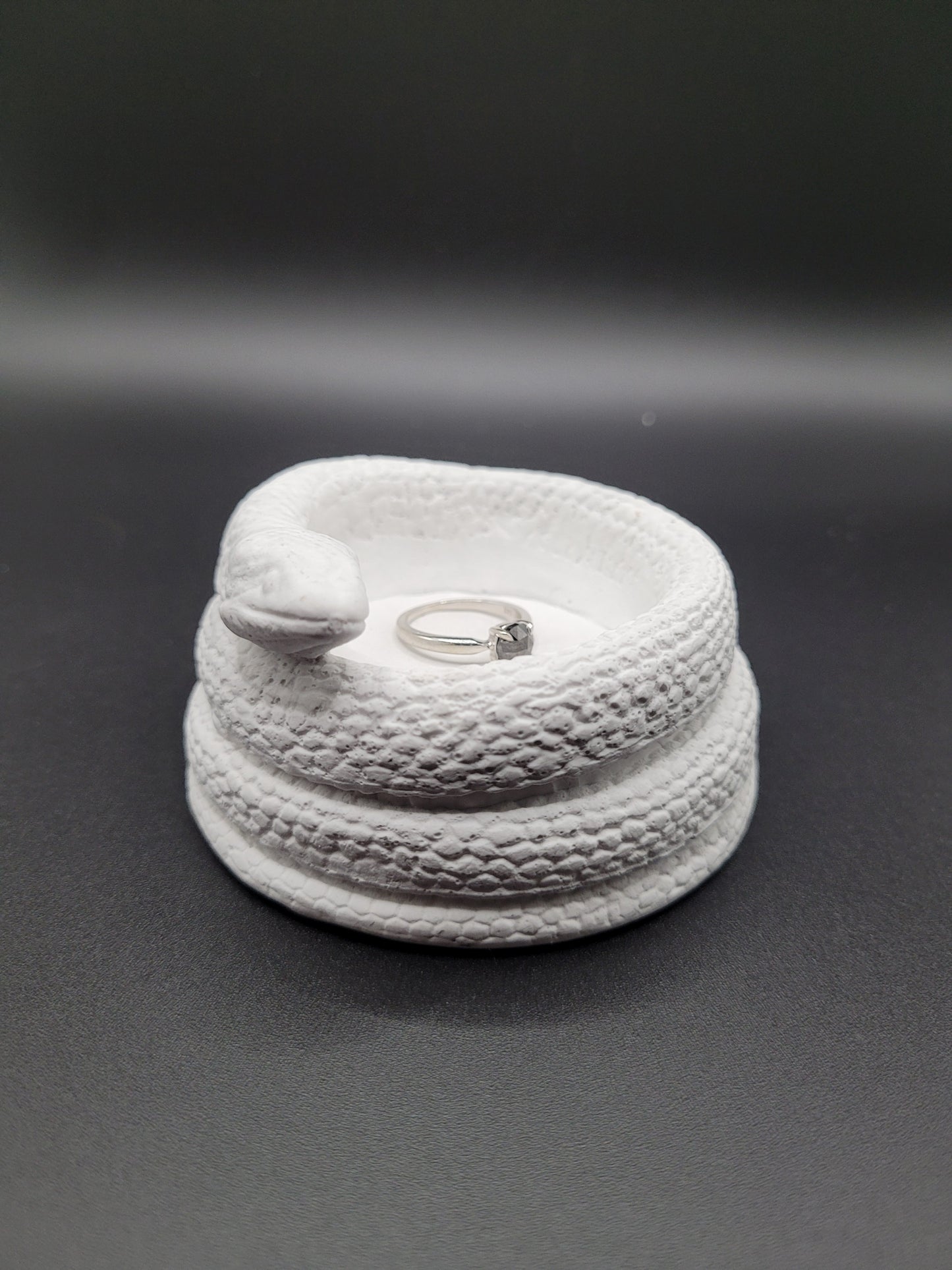 Snake Ring Holder